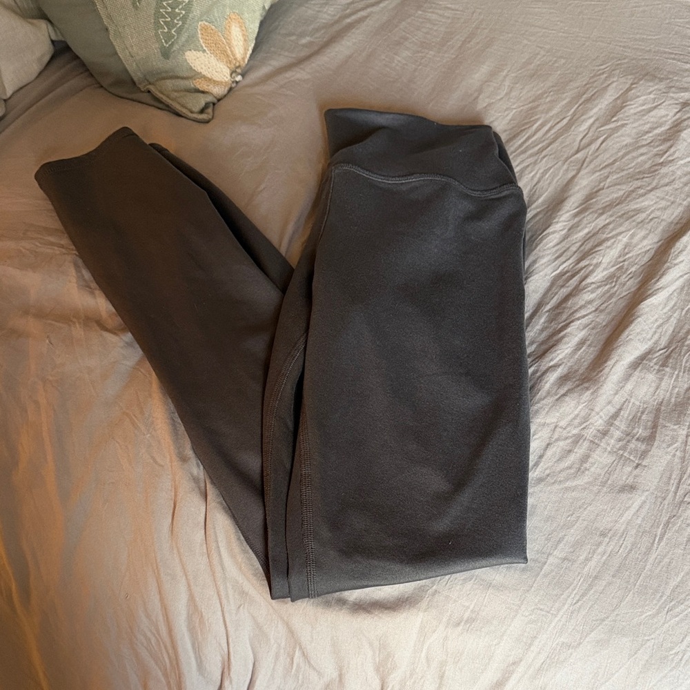 Alo Dark Gray Leggings - Comfortable Everyday Bottoms